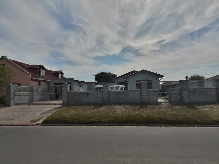 3 Bedroom Property for Sale in Forest Glade Western Cape